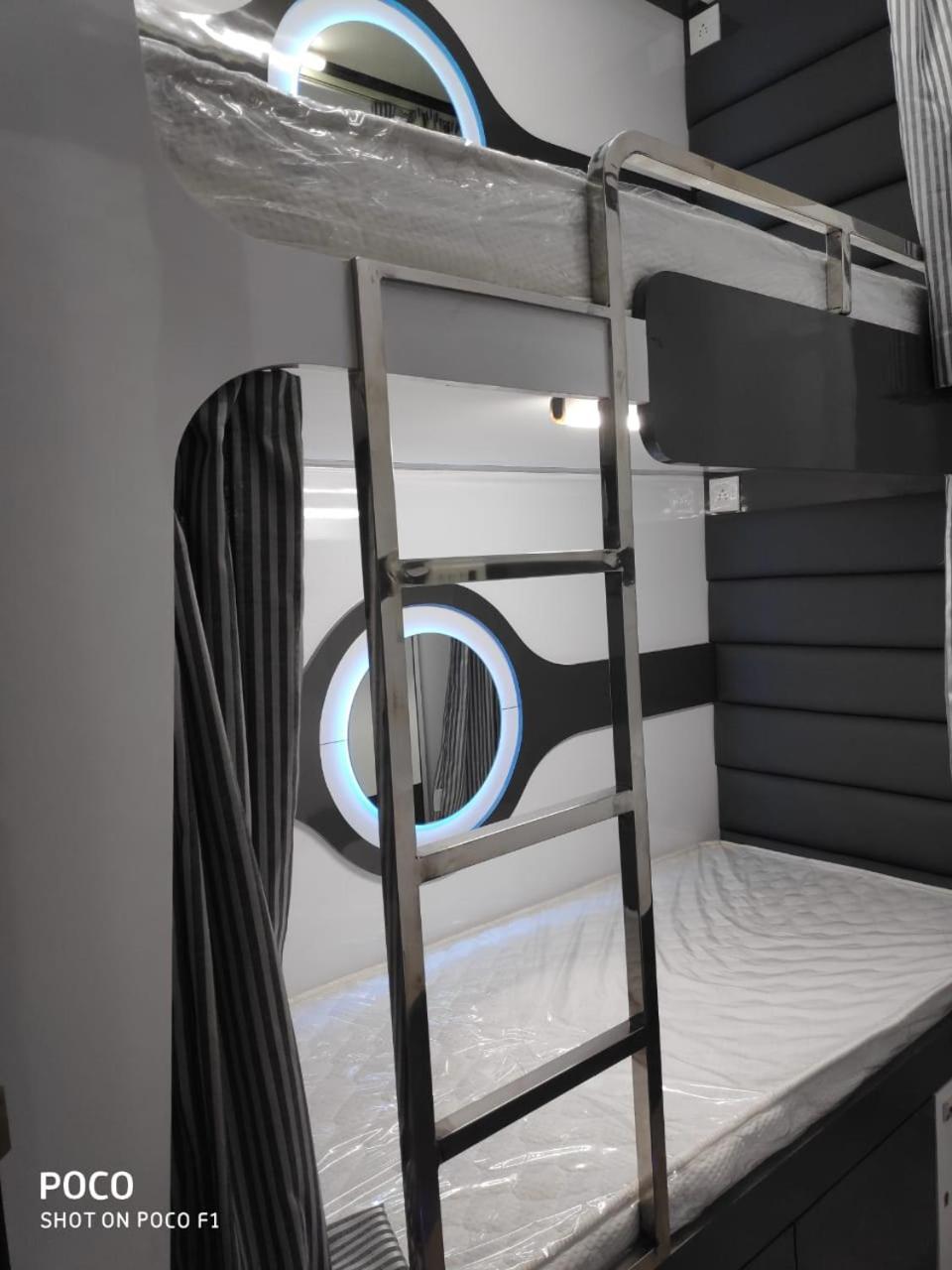 Ocean Dormitory มุมไบ ภายนอก รูปภาพ