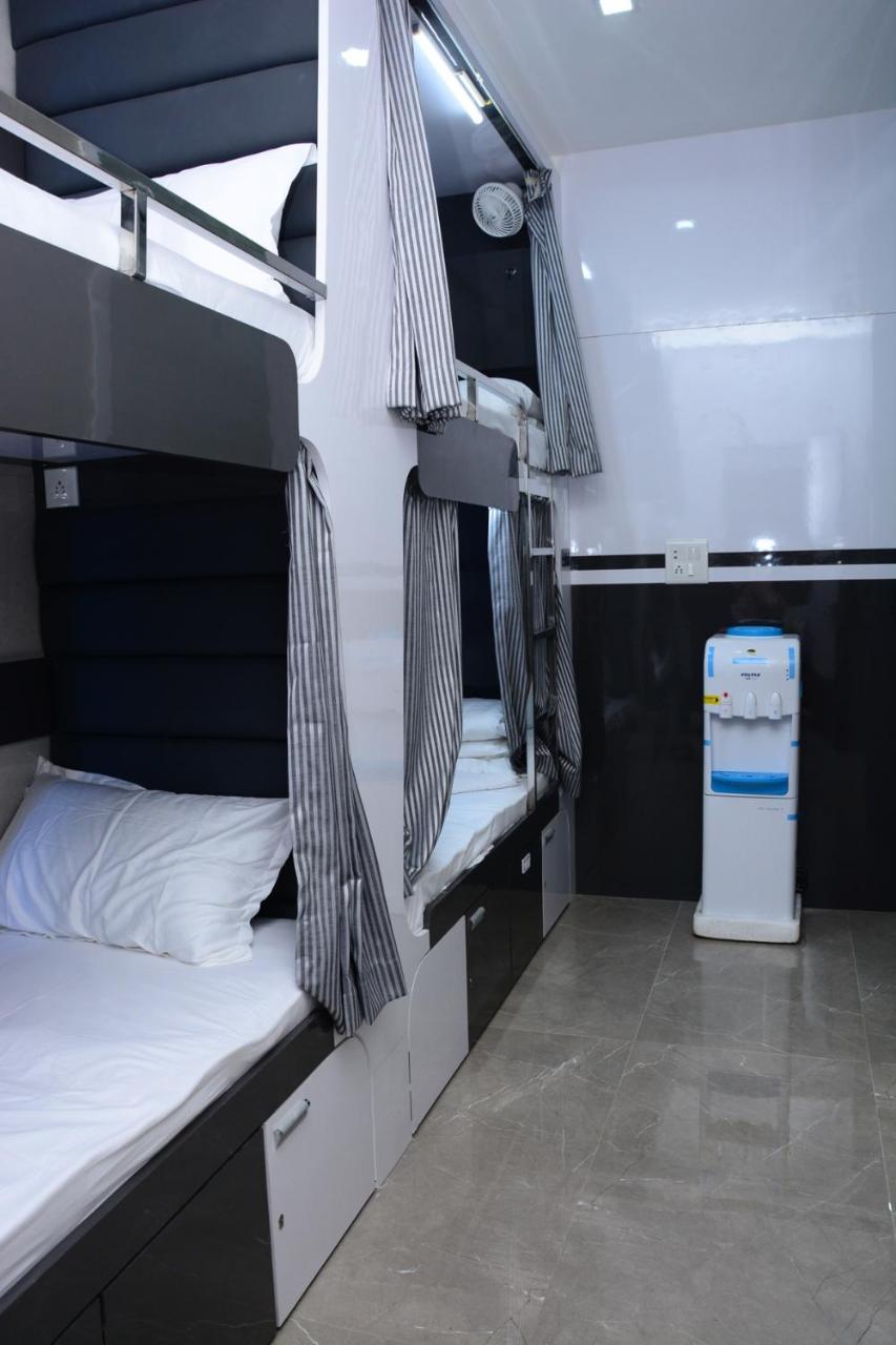 Ocean Dormitory มุมไบ ภายนอก รูปภาพ